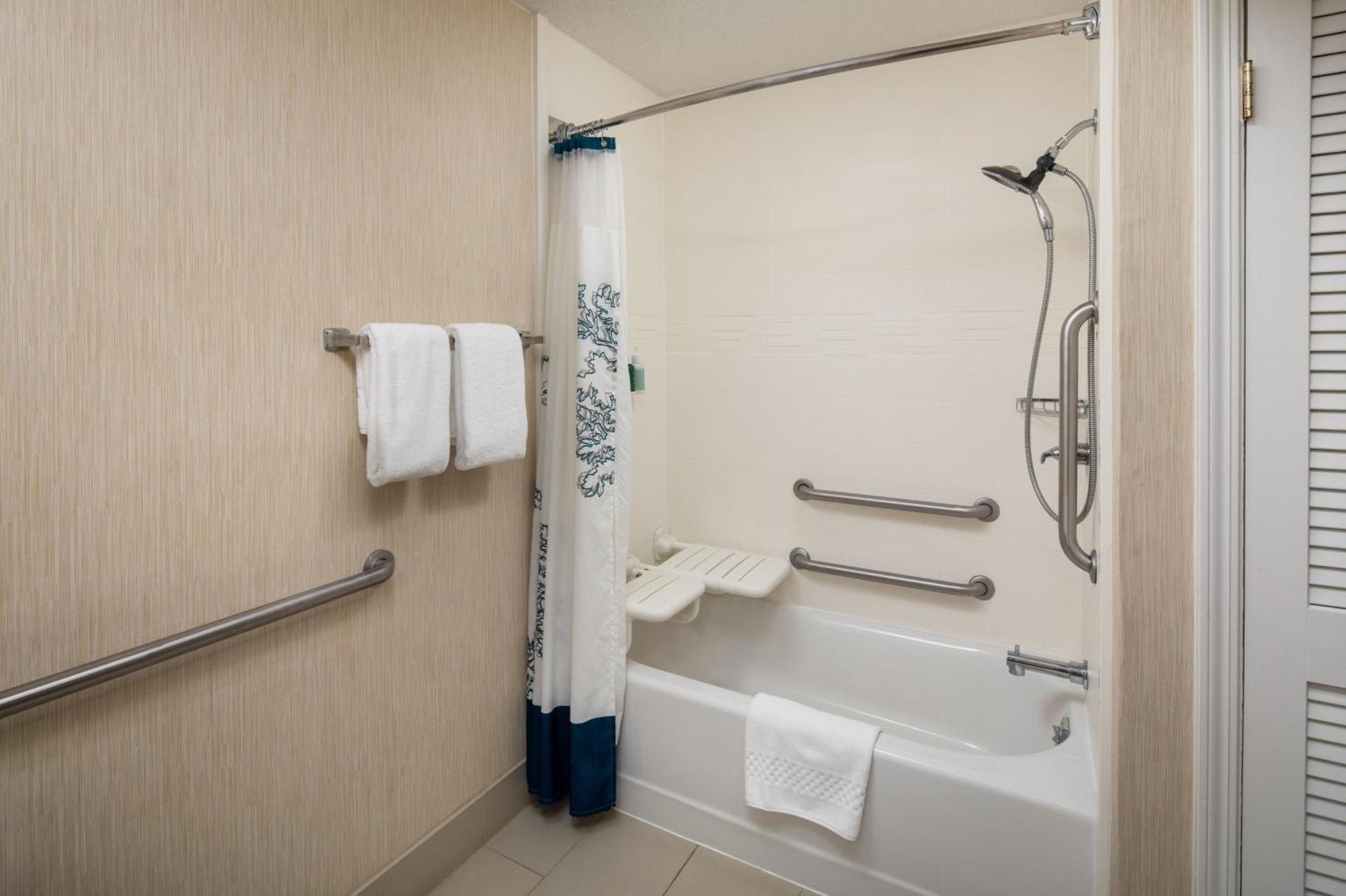 Residence Inn Binghamton Vestal Екстериор снимка
